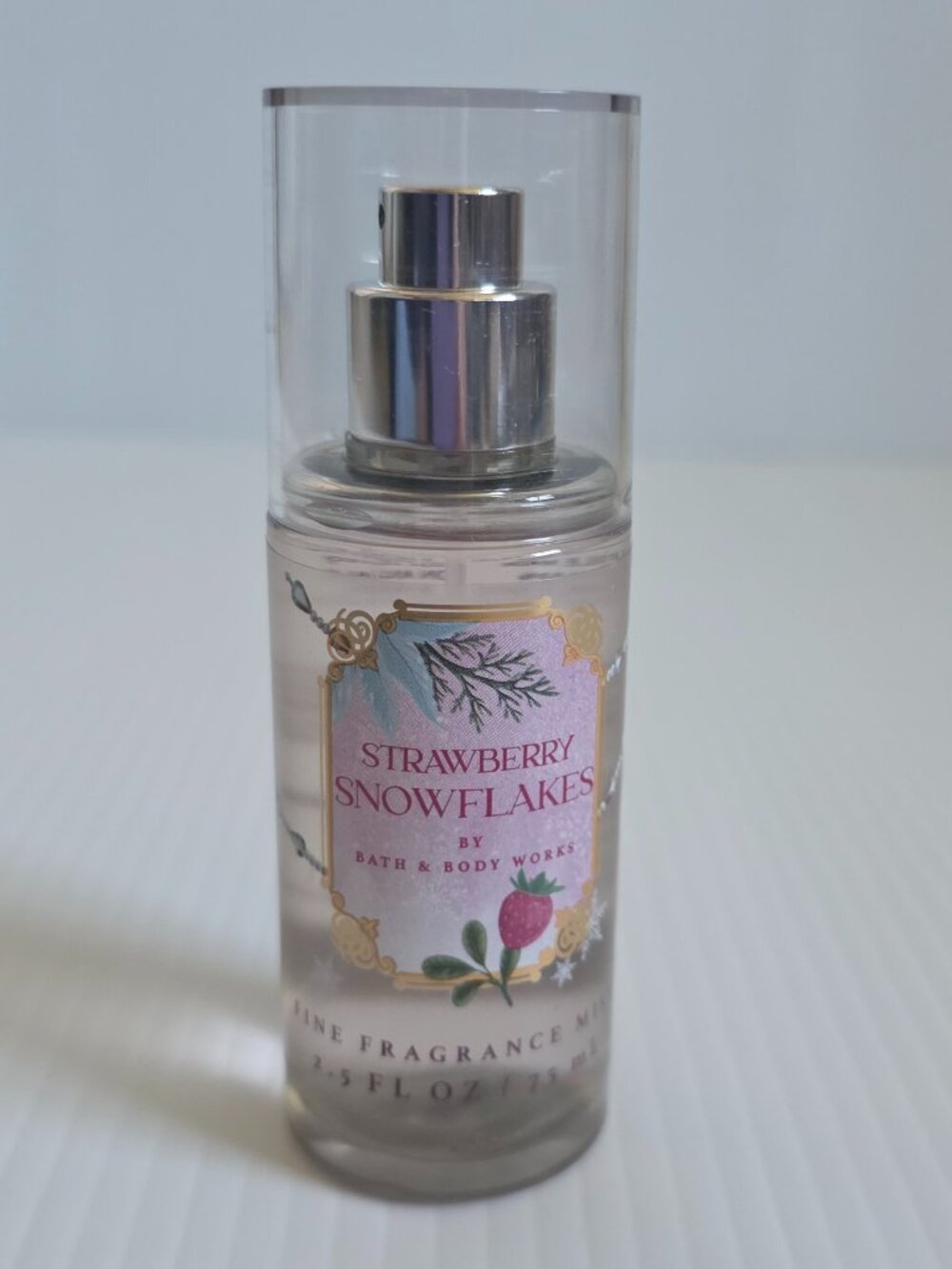 NWT Bath & Body Works, Travel Size, Fragrance Mist, Strawberry Snowflake